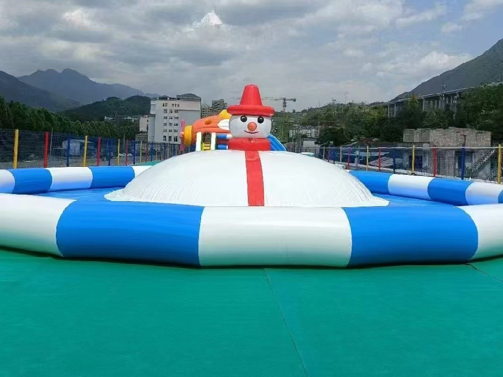 游乐场充气设备